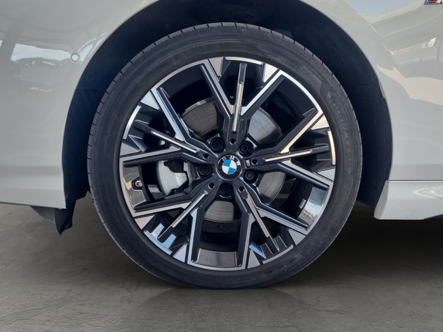 BMW Serie 2 218d Gran Coupe color Blanco. Año 2025. 110KW(150CV). Diésel. En concesionario GANDIA Automoviles Fersan, S.A. de Valencia