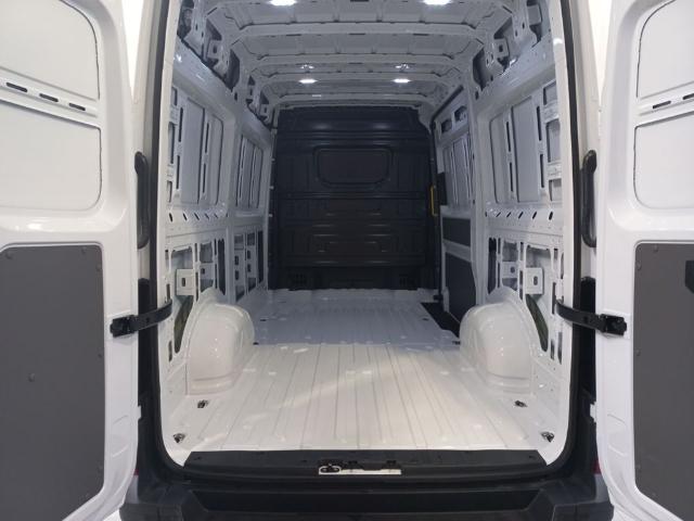 Volkswagen Crafter Furgon Batalla Media TN 2.0 TDI 103 kW (140 CV) 3.500