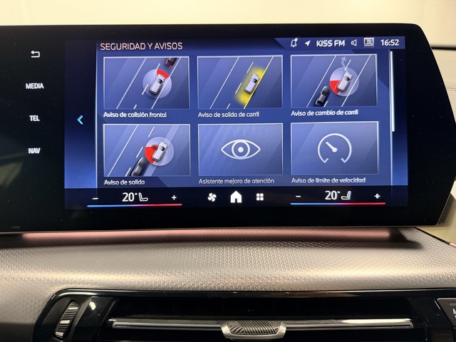 BMW X2 sDrive18d color Gris. Año 2025. 110KW(150CV). Diésel. En concesionario Maberauto de Castellón