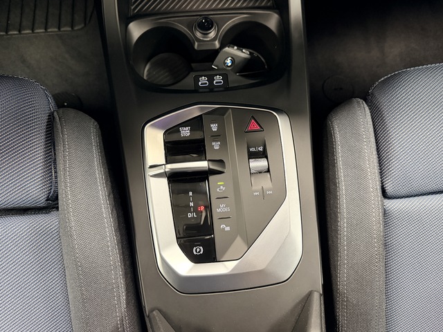 BMW Serie 2 218d Gran Coupe color Gris. Año 2025. 110KW(150CV). Diésel. En concesionario Maberauto de Castellón