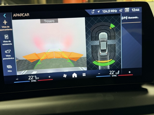 BMW Serie 2 218d Gran Coupe color Gris. Año 2025. 110KW(150CV). Diésel. En concesionario Maberauto de Castellón