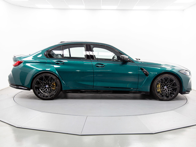 BMW M M3 Berlina Competition color Verde. Año 2023. 375KW(510CV). Gasolina. En concesionario Móvil Begar Alicante de Alicante