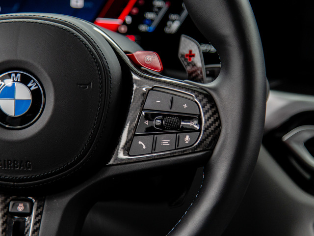 BMW M M3 Berlina Competition color Verde. Año 2023. 375KW(510CV). Gasolina. En concesionario Móvil Begar Alicante de Alicante