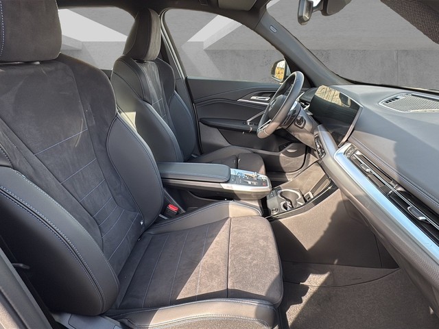 BMW X1 sDrive18d color Gris Plata. Año 2025. 110KW(150CV). Diésel. En concesionario BMW Avilcar Ávila de Ávila
