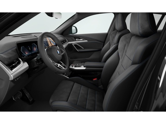 BMW X2 sDrive20d color Negro. Año 2025. 120KW(163CV). Diésel. En concesionario BMW Avilcar Ávila de Ávila