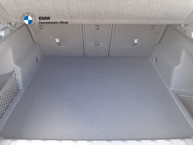 BMW X2 sDrive20d color Negro. Año 2025. 120KW(163CV). Diésel. En concesionario BMW Avilcar Ávila de Ávila