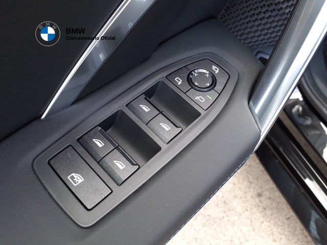 BMW X2 sDrive20d color Negro. Año 2025. 120KW(163CV). Diésel. En concesionario BMW Avilcar Ávila de Ávila