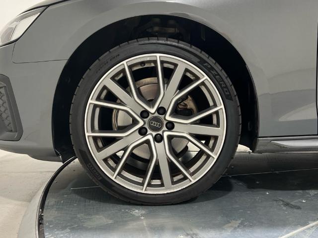 Audi A4 Avant Black line 35 TFSI 110 kW (150 CV)