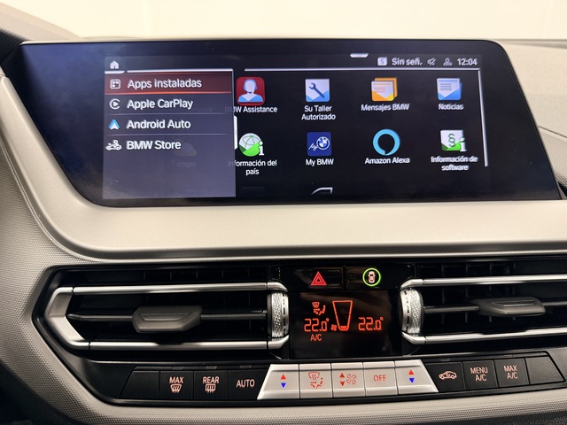 BMW Serie 1 118i color Blanco. Año 2024. 103KW(140CV). Gasolina. En concesionario Maberauto de Castellón