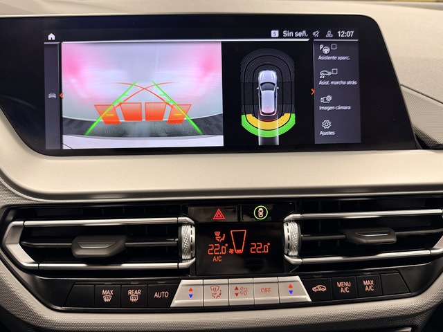 BMW Serie 1 118i color Blanco. Año 2024. 103KW(140CV). Gasolina. En concesionario Maberauto de Castellón