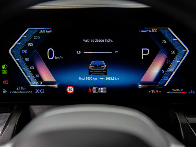 BMW Serie 5 520d Touring color Gris. Año 2025. 145KW(197CV). Diésel. En concesionario Móvil Begar Alicante de Alicante