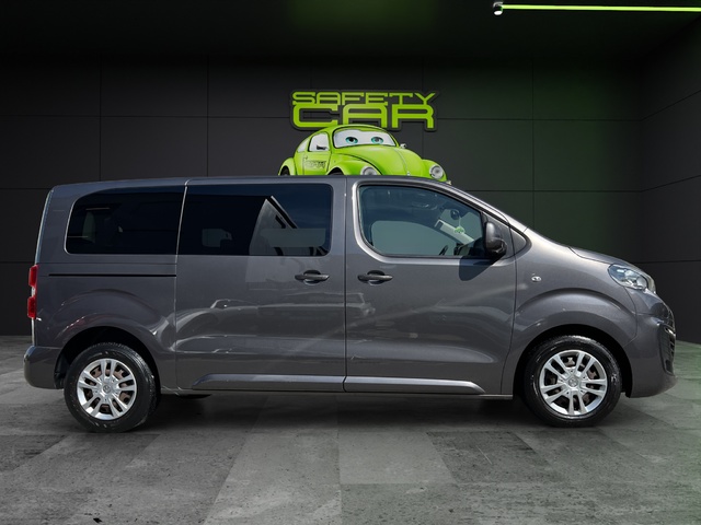 Peugeot Traveller 2.0 BlueHDi Business Standard 110 kW (150 CV)