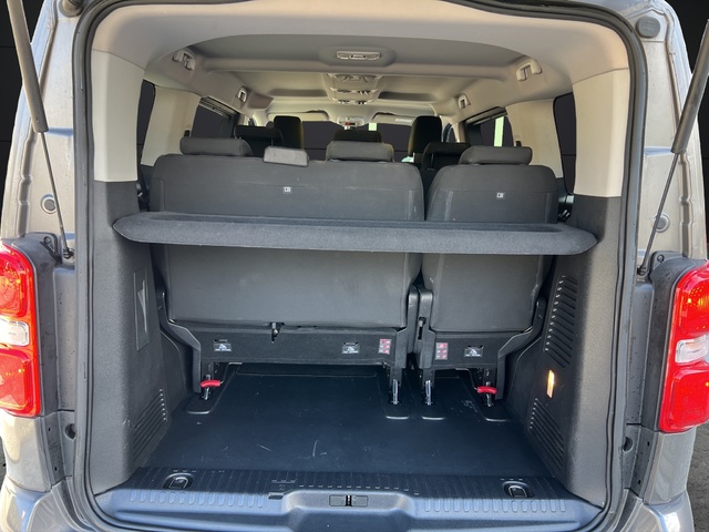 Peugeot Traveller 2.0 BlueHDi Business Standard 110 kW (150 CV)