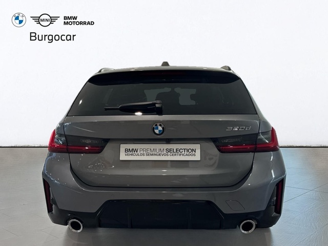 BMW Serie 3 320d Touring color Gris. Año 2025. 140KW(190CV). Diésel. En concesionario Motor Gorbea de Álava