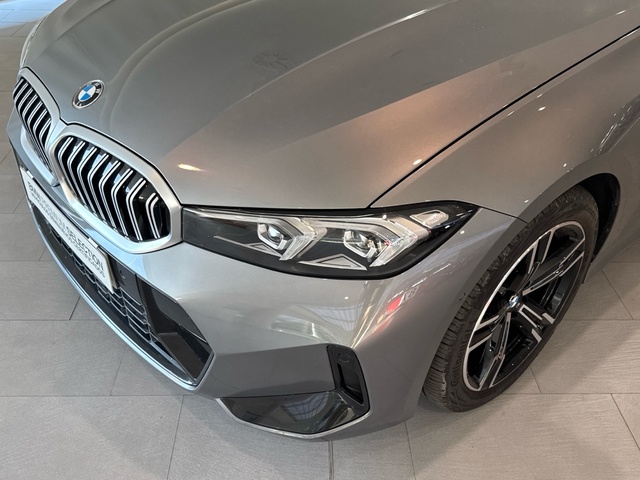 BMW Serie 3 320d Touring color Gris. Año 2025. 140KW(190CV). Diésel. En concesionario Motor Gorbea de Álava