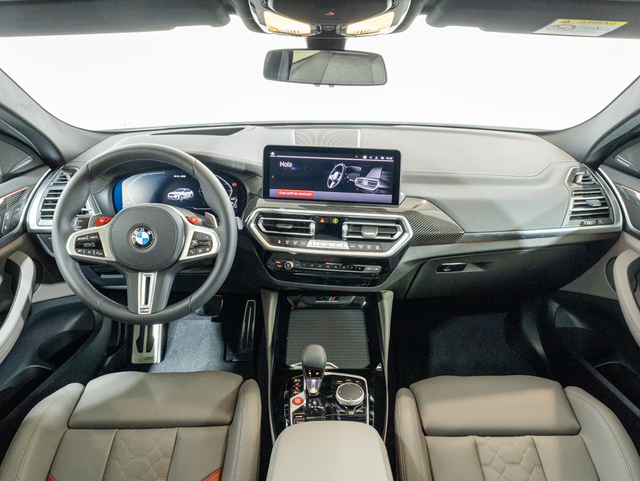 BMW M X4 M color Blanco. Año 2025. 375KW(510CV). Gasolina. En concesionario Oliva Motor Girona de Girona