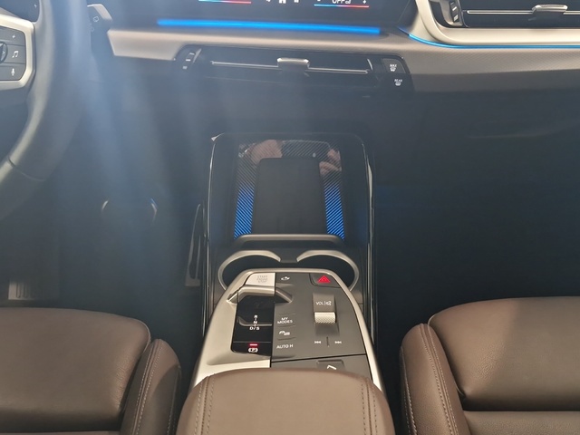 BMW X1 sDrive20d color Blanco. Año 2024. 120KW(163CV). Diésel. En concesionario Movitransa Cars Huelva de Huelva