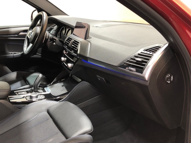 BMW X4 xDrive20i color Rojo. Año 2021. 135KW(184CV). Gasolina. En concesionario Movilnorte Las Rozas de Madrid