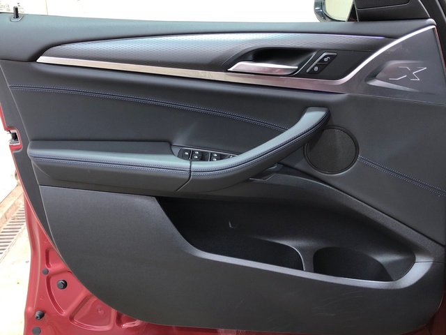 BMW X4 xDrive20i color Rojo. Año 2021. 135KW(184CV). Gasolina. En concesionario Movilnorte Las Rozas de Madrid