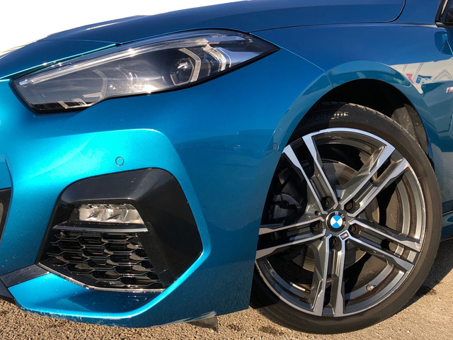 BMW Serie 2 218d Gran Coupe color Azul. Año 2022. 110KW(150CV). Diésel. En concesionario Vehinter Getafe de Madrid