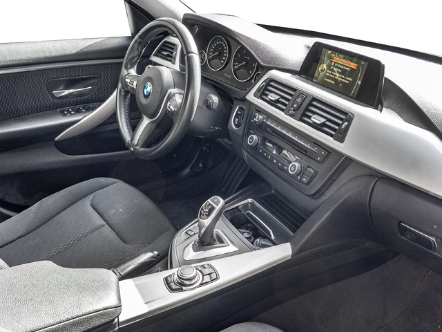 BMW Serie 4 420d Gran Coupe color Azul. Año 2017. 140KW(190CV). Diésel. En concesionario Caetano Cuzco, Alcalá de Madrid