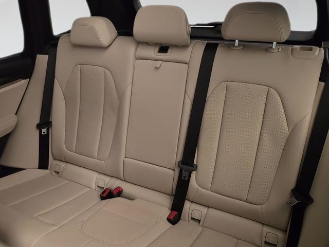 BMW X3 xDrive20d color Gris. Año 2024. 140KW(190CV). Diésel. En concesionario Automotor Premium Viso - Málaga de Málaga