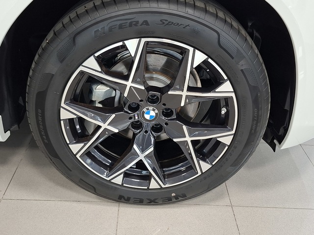 BMW X3 xDrive20d color Blanco. Año 2024. 145KW(197CV). Diésel. En concesionario Automoviles Bertolin S.L. de Valencia