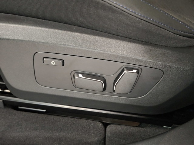 BMW X3 xDrive20d color Blanco. Año 2024. 145KW(197CV). Diésel. En concesionario Automoviles Bertolin S.L. de Valencia