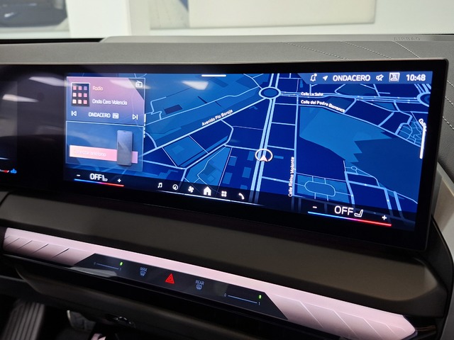 BMW X3 xDrive20d color Blanco. Año 2024. 145KW(197CV). Diésel. En concesionario Automoviles Bertolin S.L. de Valencia