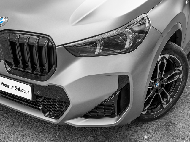 BMW X1 sDrive20d color Gris Plata. Año 2024. 120KW(163CV). Diésel. En concesionario Caetano Cuzco, Salvatierra de Madrid