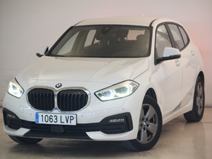 BMW Serie 1 116d color Blanco. Año 2021. 85KW(116CV). Diésel. 