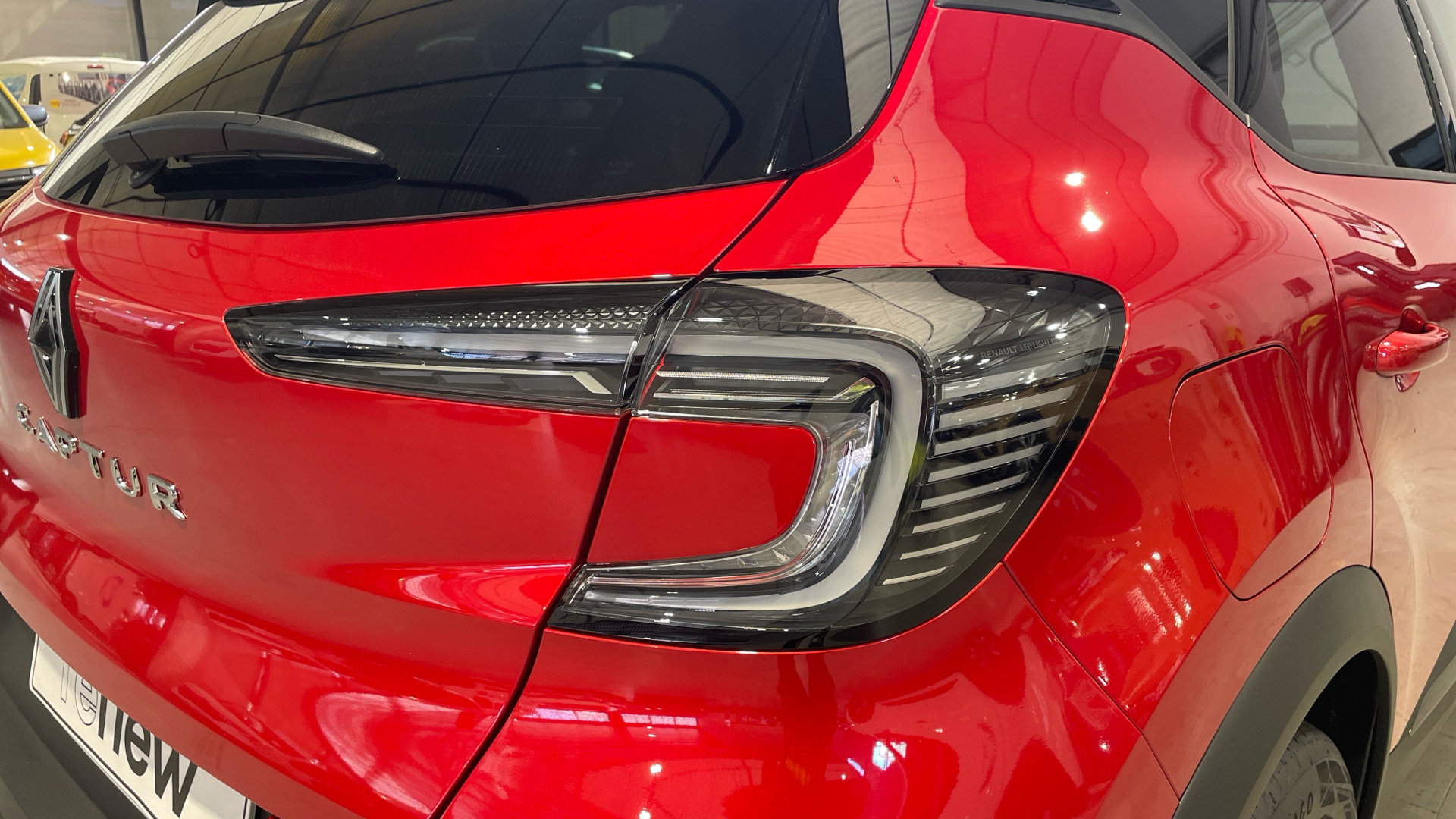 Renault Captur TCe 90 - 18