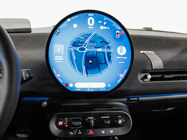 fotoG 13 del MINI MINI Cooper E 135 kW (184 CV) 184cv Eléctrico del 2025 en Barcelona