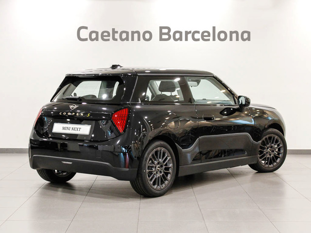 fotoG 3 del MINI MINI Cooper SE 160 kW (218 CV) 218cv Eléctrico del 2025 en Barcelona
