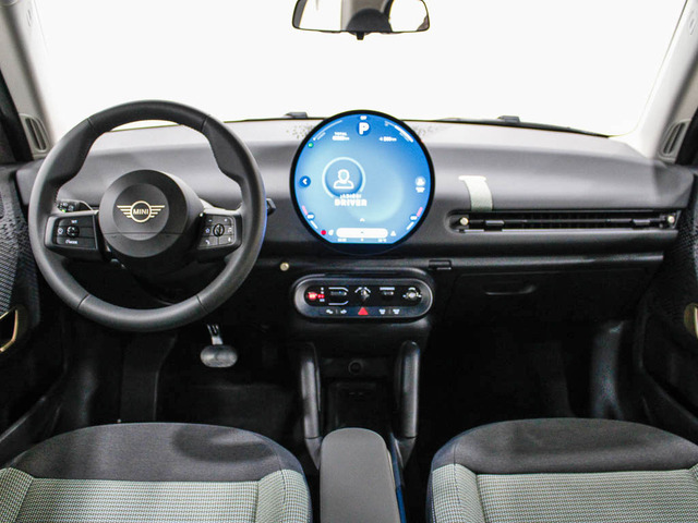 fotoG 6 del MINI MINI Cooper SE 160 kW (218 CV) 218cv Eléctrico del 2025 en Barcelona