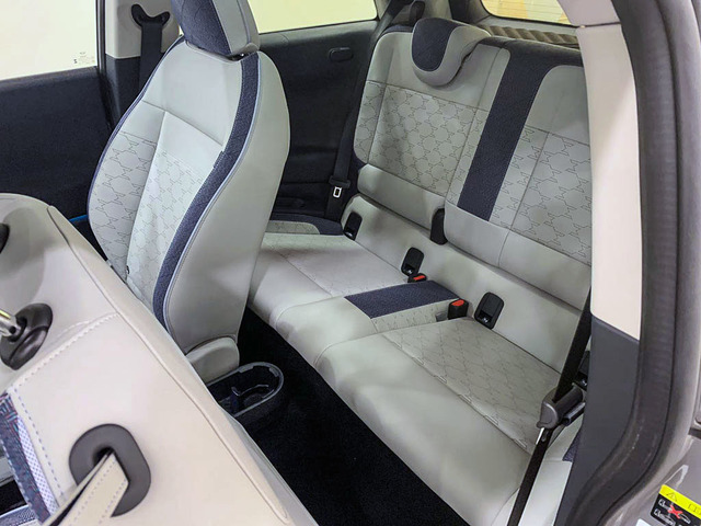 fotoG 8 del MINI MINI Cooper SE 160 kW (218 CV) 218cv Eléctrico del 2025 en Barcelona