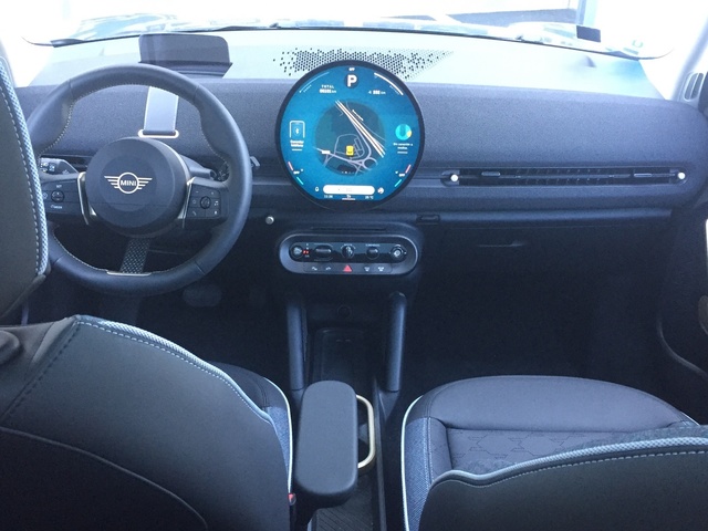 fotoG 6 del MINI MINI Aceman SE 160 kW (218 CV) 218cv Eléctrico del 2024 en Cantabria