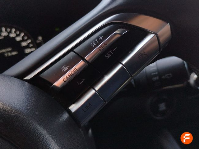 Foto 13 Mazda Mazda 3 2.0 SKYACTIV-G Zenith 89 kW (122 CV)