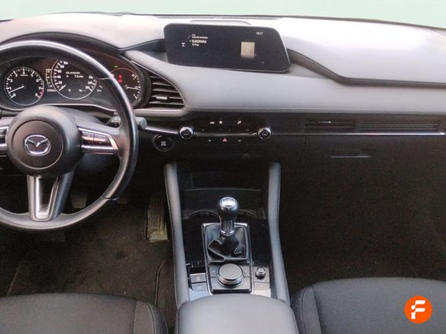 Foto 16 Mazda Mazda 3 2.0 SKYACTIV-G Zenith 89 kW (122 CV)