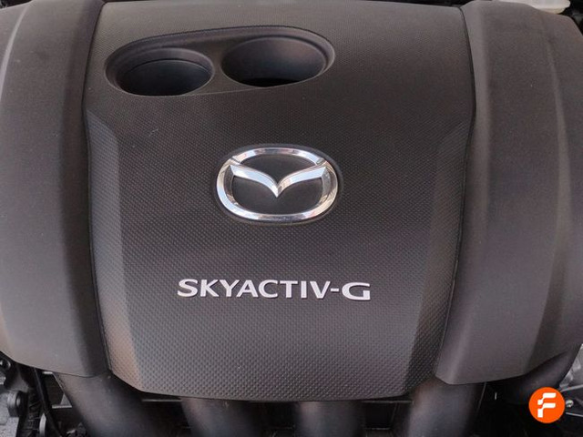 Foto 29 Mazda Mazda 3 2.0 SKYACTIV-G Zenith 89 kW (122 CV)