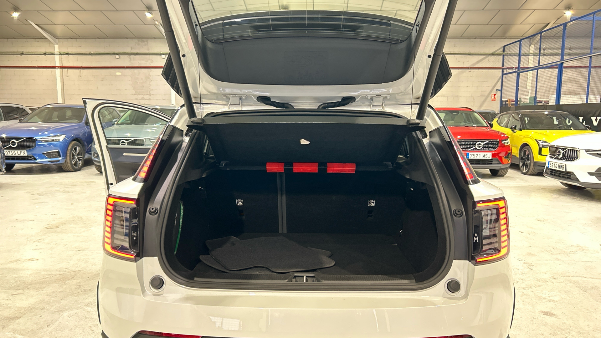 Volvo EX30 segunda mano 85948306 - 13