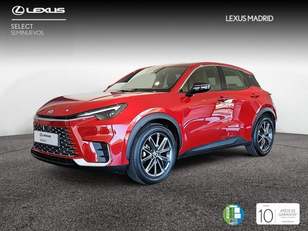 Lexus LBX en Motorflash