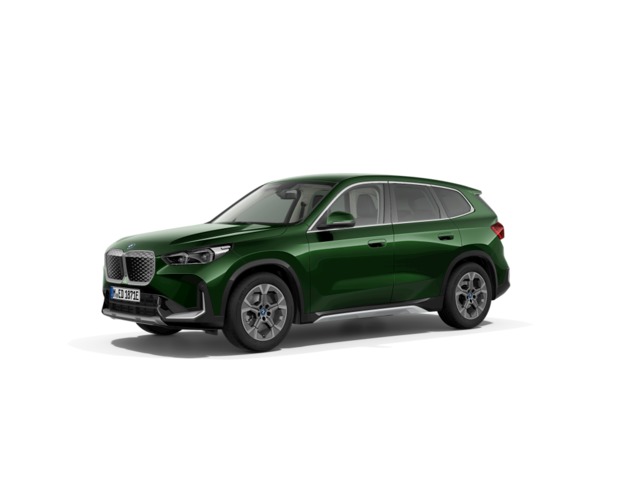 BMW iX1 xDrive30 color Verde. Año 2025. 230KW(313CV). Eléctrico. En concesionario BMW Marcos Automoción de Valencia