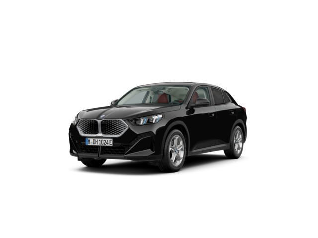 BMW iX2 eDrive20 color Negro. Año 2025. 150KW(204CV). Eléctrico. En concesionario BMW Marcos Automoción de Valencia