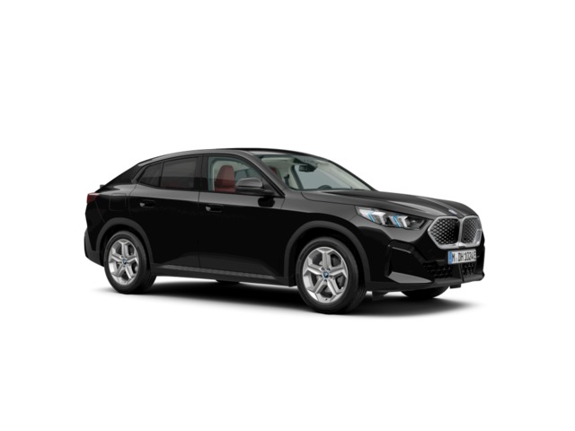 BMW iX2 eDrive20 color Negro. Año 2025. 150KW(204CV). Eléctrico. En concesionario BMW Marcos Automoción de Valencia