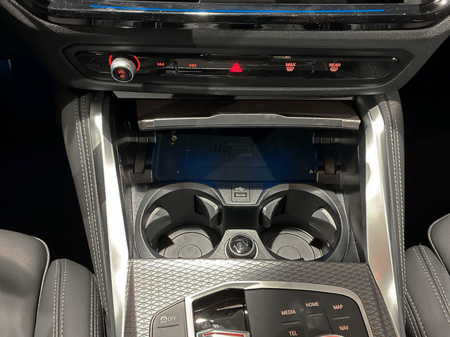 BMW i4 eDrive35 color Blanco. Año 2025. 210KW(286CV). Eléctrico. En concesionario BMW Marcos Automoción de Valencia