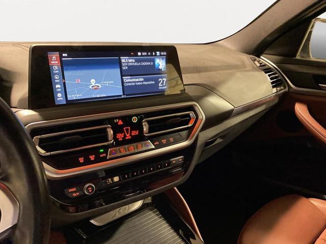 BMW X4 xDrive20d color Blanco. Año 2021. 140KW(190CV). Diésel. En concesionario Hispamovil, Orihuela de Alicante