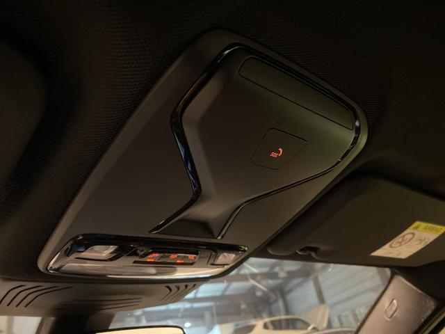 BMW X4 xDrive20d color Blanco. Año 2021. 140KW(190CV). Diésel. En concesionario Hispamovil, Orihuela de Alicante