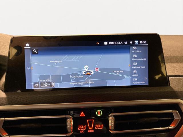 BMW X4 xDrive20d color Blanco. Año 2021. 140KW(190CV). Diésel. En concesionario Hispamovil, Orihuela de Alicante