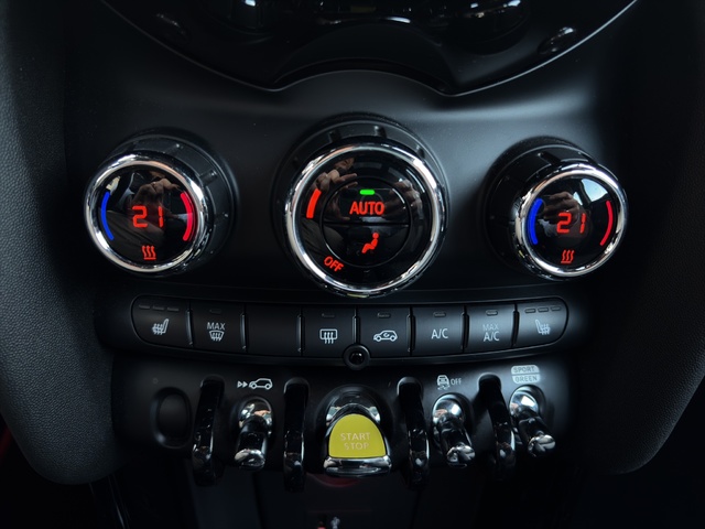 fotoG 19 del MINI MINI Cooper SE 135 kW (184 CV) 184cv Eléctrico del 2020 en Alicante